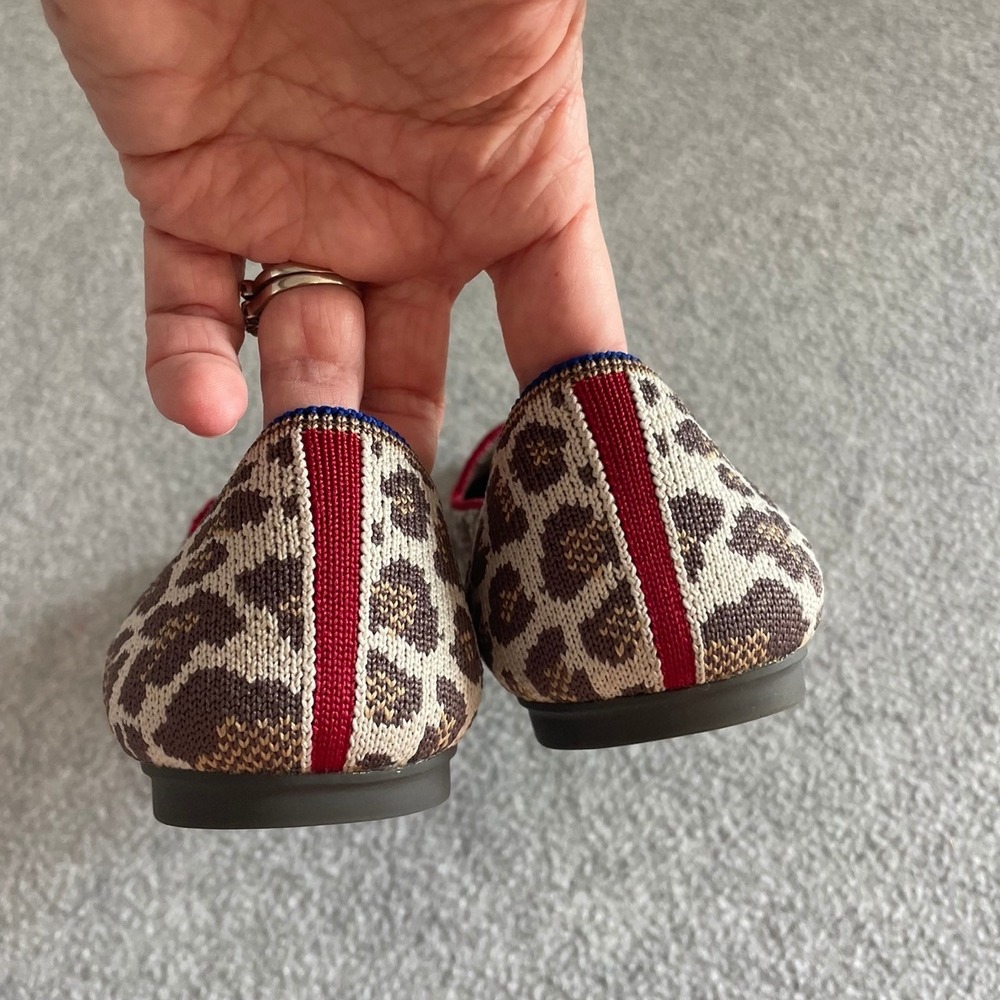 Rothys The Loafer Mocha Spot Retired Knit Flats Red Trim Womens Size 8 - Picture 4 of 7